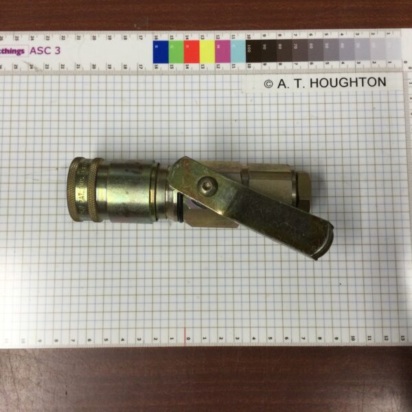 FEMALE COUPLER WITH TAP