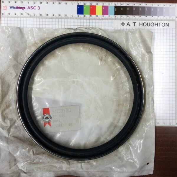 OIL SEAL